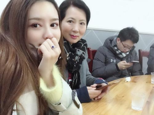 �ַ���Ů��������ܰ�¸������ϼ�ͥ�����Ҿ� �ַ�ϲ����ܰ����