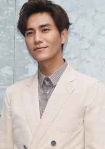 ��������֮ǰ�Ǹ�Ѽ�������˭����� ��������Ѽ���¼���ô����