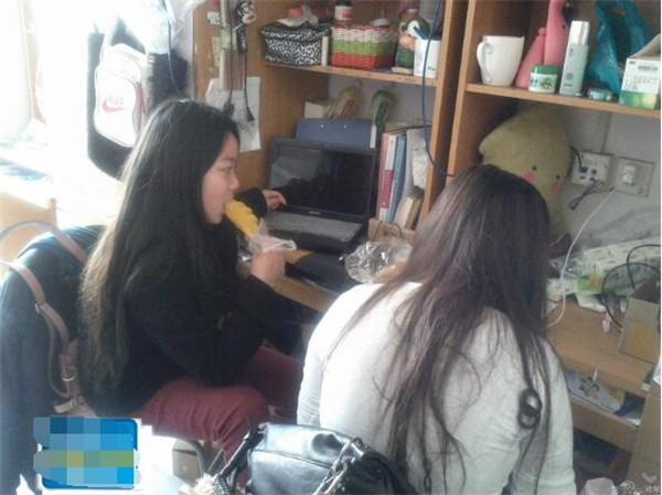 Ů��������Ƭ��ʵ����������Ϲ�� Ů��������ʵ��Ļ����Ц��