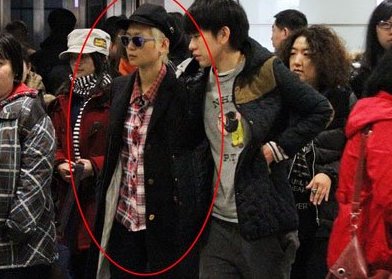 �ܱʳ������������������˭ �ܱʳ����˽������ʷ�ع�