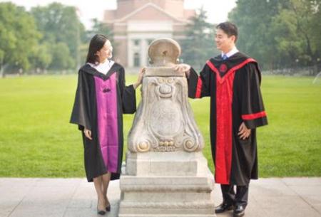 ��ǿ��ǰ������¶�� ��С���������ϱ�����Ƭ���׺������ɷ���˭