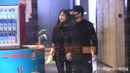 �����������ع�Ů������˭��ʲô ҹ������Ů��С��������ӵ����