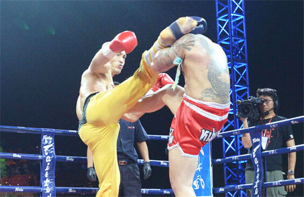 一龙丢人丢到美国 揭秘少林武僧一龙被ko原因