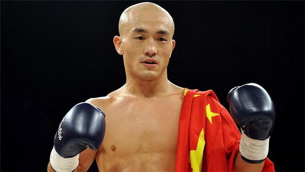 一龙丢人丢到美国 揭秘少林武僧一龙被ko原因