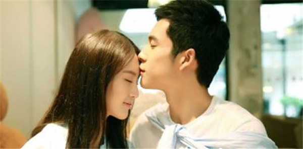 ���������Ͻ���Ů����һ������ ������Ϊʲôȡ�ؽ𳿷�������