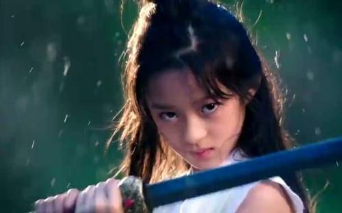 ����������ô�� ��������ɼ��������ĸ�ѧУ��γ����ĸ�ĸ��˭