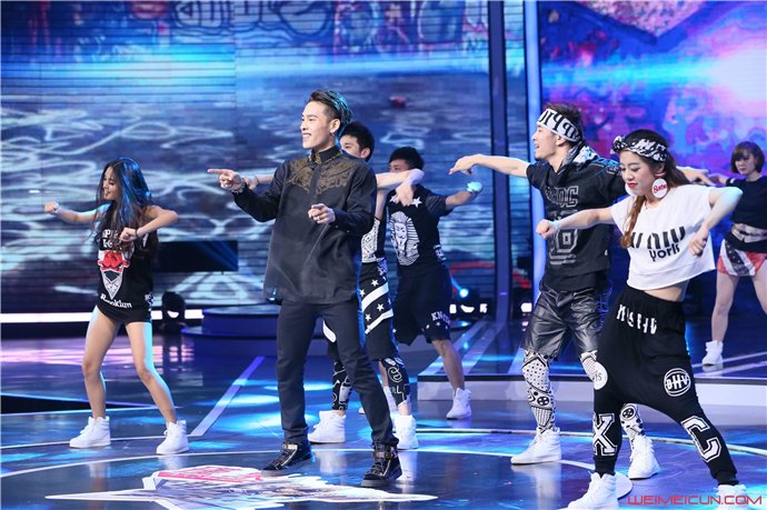 ���Ƹ¸����������߼����������ع� ���Ƹ���̸����Ů�ѽ����