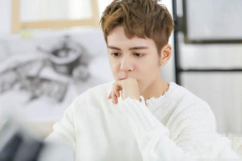 ��˴�����������ڸ������ְ���˭��ĸ���� ��˴���ĸ���������Զ