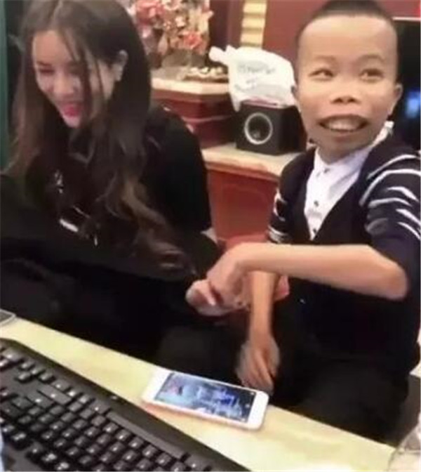 ��ɽ��ô��������˱�������ȥ������ ������ɽ�ڷ�ɽȥ��ϵҥ��