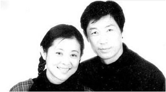 ��Ƽ��Ů����˭��˭���Ľ�ʲô������Ƭ ��Ϊ��һ�㲻Ը�ἰŮ��