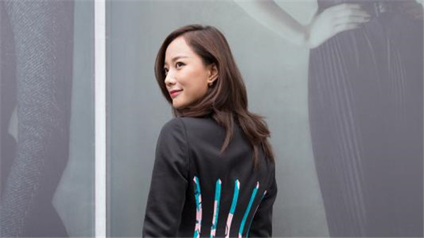 ���������ô������Ϊ�β���Ϸ�� ����Ϊʲô�����˹�������