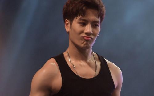 ���ζ�Ů��tiffany��˭ ���ζ����Ľ������ܶ�Ů�ѳ���ǰinsŮ��