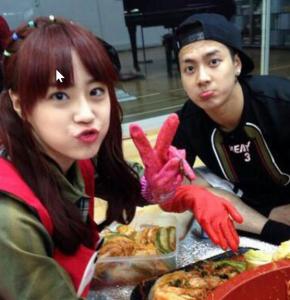 ���ζ�Ů��tiffany��˭ ���ζ����Ľ������ܶ�Ů�ѳ���ǰinsŮ��