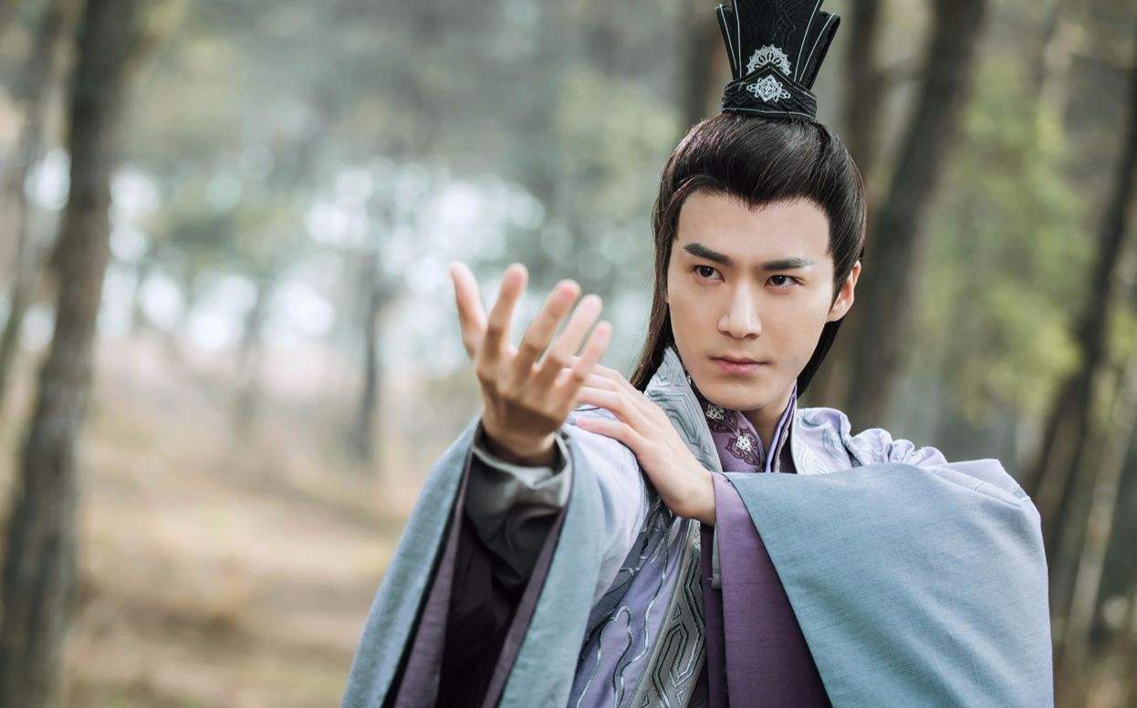 é�ӿ���ͬ־��������ϱ������� é�ӿ��������Ϊʲô�첻��