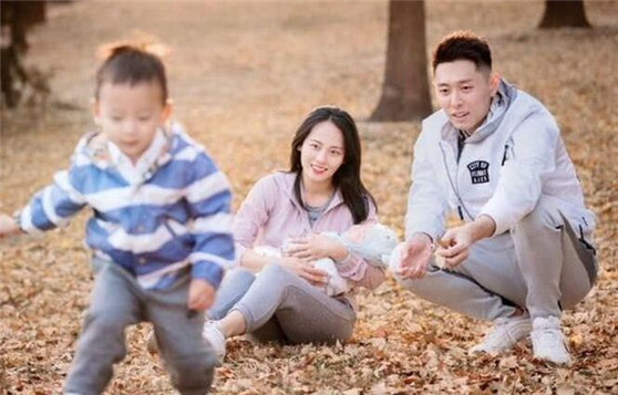 ��Sam��ĸ����ͼƬ�������׶฻�� ���ż�����ô�����򳬵�