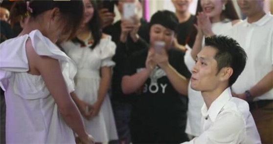 ��Sam��ĸ����ͼƬ�������׶฻�� ���ż�����ô�����򳬵�