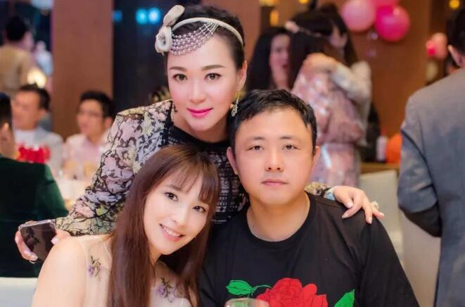 ����Ⱥ��Ͽ��Ц�������İ�Ƥ �Ϲ��������ǹ����������