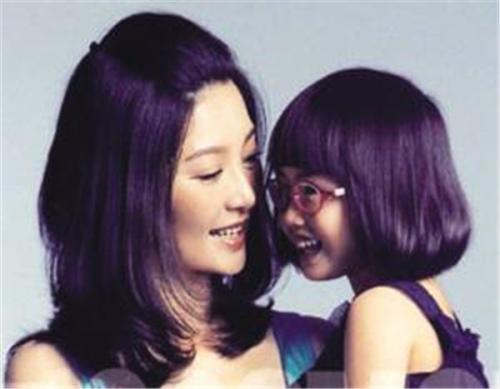 �췫�Ἰ�λ���Ů������� ��С����Ů�����췫���ں����������