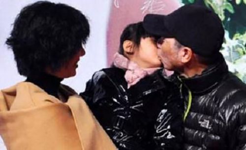 �췫�Ἰ�λ���Ů������� ��С����Ů�����췫���ں����������