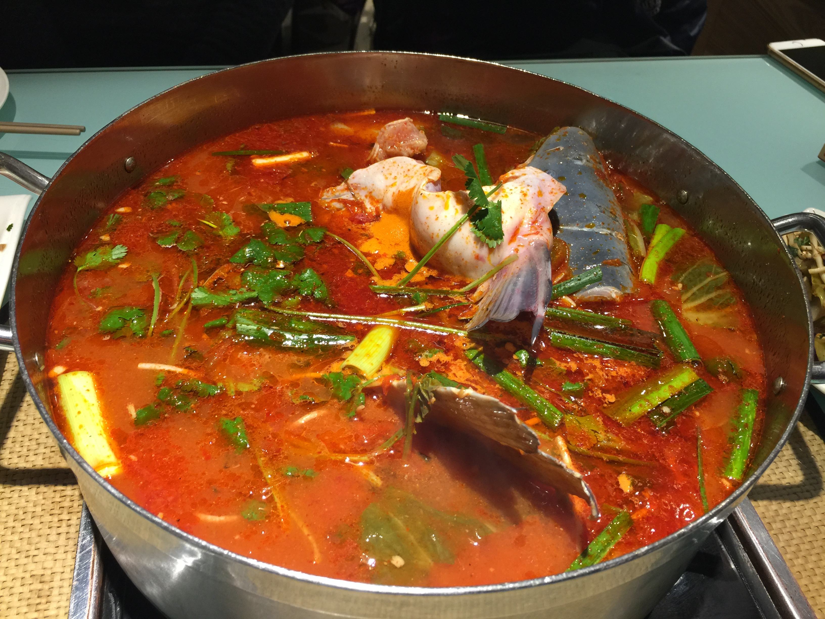 �й���ɫ������о����а���������û�Թ� ÿ�ֶ�����һ�Ծ����