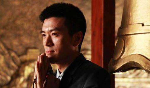 �����������Ӷ���Ǯ ���Ӽ�ͥ������ĸ��ʲô�� ���ӵ�ĸ������