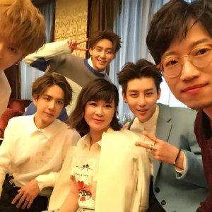 �Ż����������Ϲ���˭Ů����ʲô��Ƭ ������С�����μ�����һ��