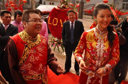 为什么没人敢娶车晓无人娶原因 车晓离婚的真正原因现任丈夫照片