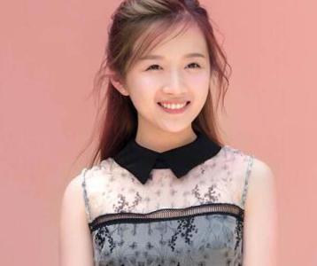 李浩菲背景大到让谢娜害怕父母是谁 湖南台为什么要力捧李浩菲