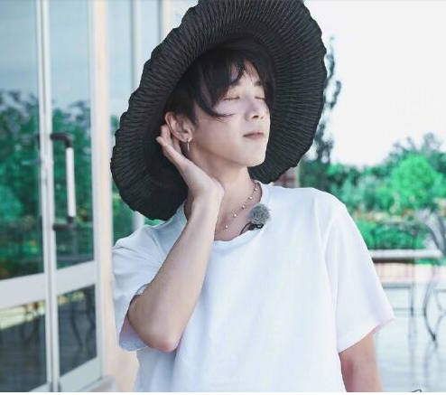 �������Ը�ͻȻ���˺ö�����ô������Ƕ� ������Ϊʲô����ô��