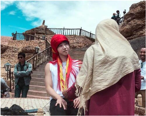 华晨宇性格突然变了好恶心怎么像个娘们儿 华晨宇为什么变这么娘