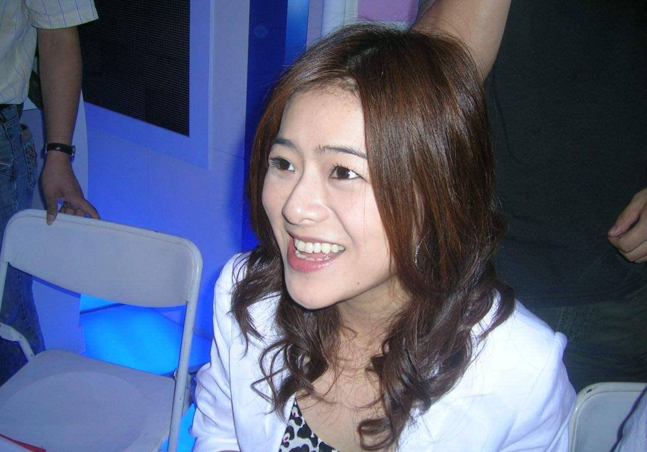 41��ĳ³� ���������� 18��Ů�� �ɰ����� �Ϲ���������