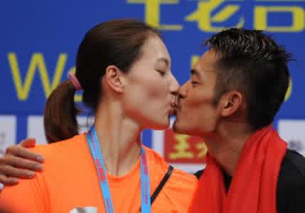 �ֵ���л�ӷ�һ�����Ǽұ����� л�ӷ���ĸ�����ֵ�������ô����