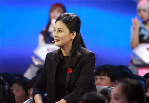 黄澜为什么那么厉害那么有钱 制片人黄澜丈夫是谁前夫汤易文简介