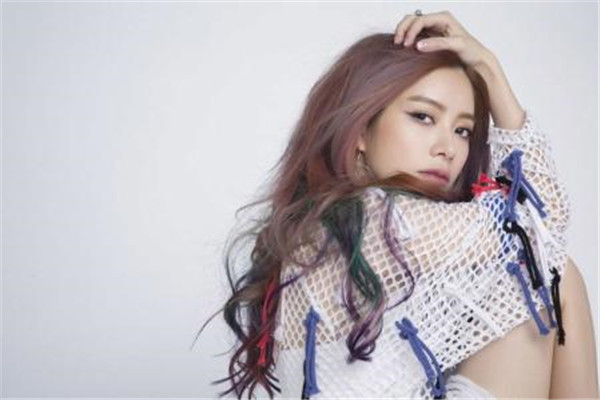 徐怀钰事件是什么为什么不红了 徐怀钰为什么沦落至此什么情况