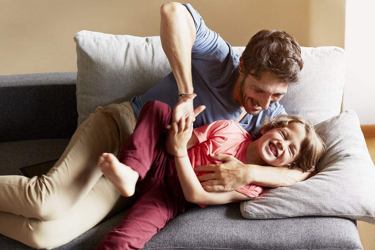 ���������Ц��ͣ������ʧ�����������ص� �������ͷ���Ļ�����