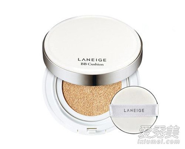 粉凝霜是什么可以当bb霜用吗 粉凝霜在化妆中的顺序