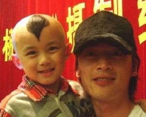 吴磊为什么不提爸爸 吴磊的爸爸叫什么名字是做什么的是台湾人吗