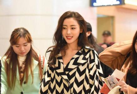 ���찮�黷�¼��ط�ͼƬ ���찮���黷����ͼ���İ�Ƥ