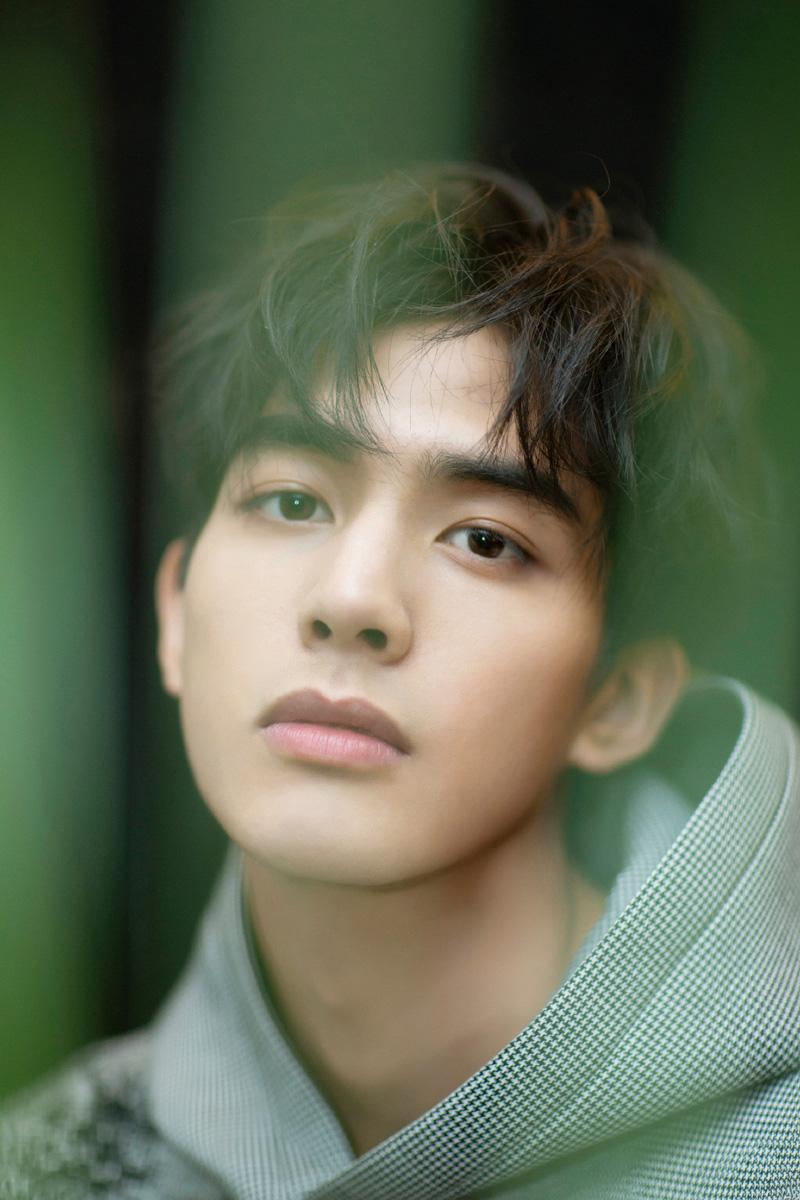 �������������ϱ���̸���������� ���������ʽ�ͷӵ����һ����