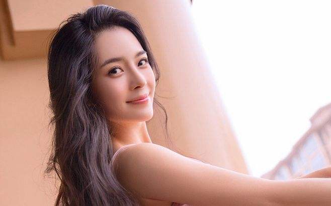 ��Ա��ӣ�ӵĸ������ϼ���������������� �Ժ�ӣ�ӵ����ɷ���˭