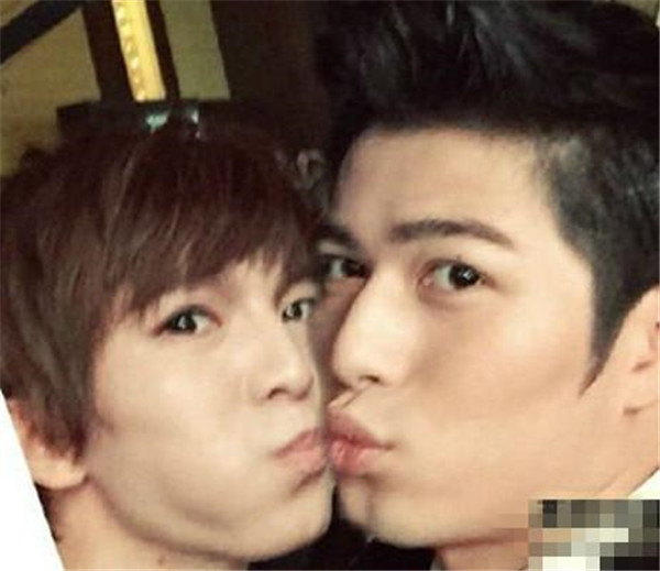 �������׿ڳ�����gay��ϲ��Ů�� �������ǹ�������Ϊʲô�����