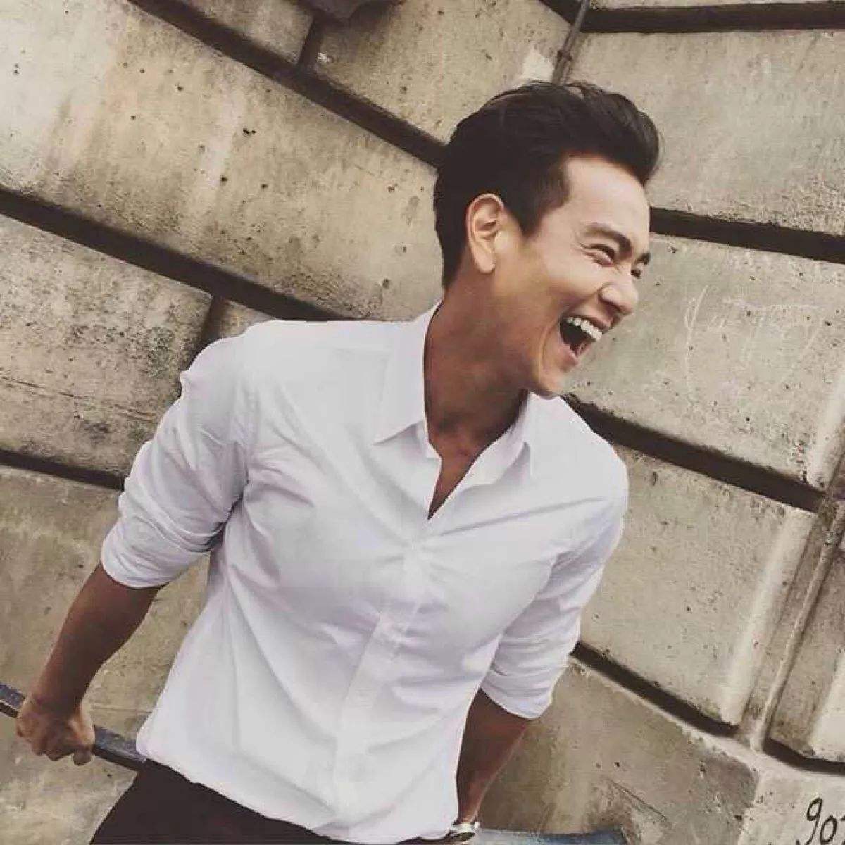 �����̳���Ů����Ƭ�ع��������� ������ǰŮ����˭�������Ͻ���