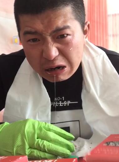 变态辣的死神辣条真的辣死过人 死神辣条为什么不能咽创始人是谁