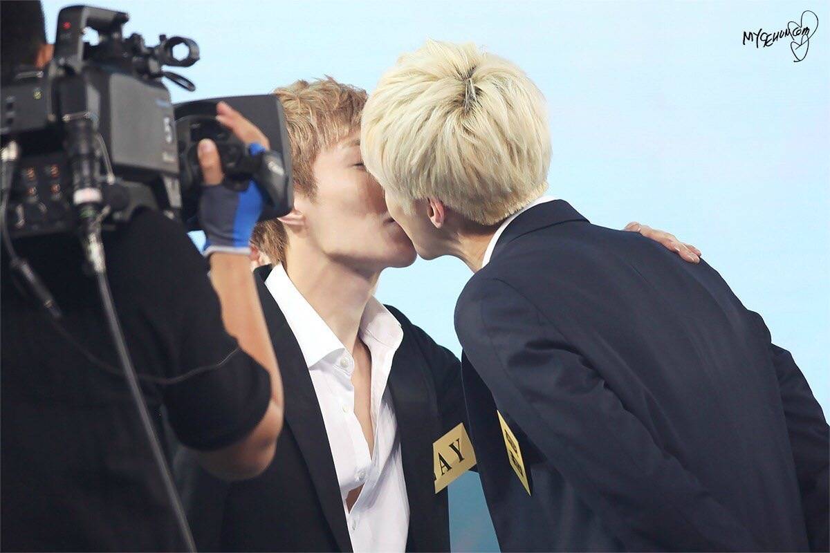 ������ɾ������ѫ������Ϊʲô������ô�� ����ѫ�����˹�ϵ����