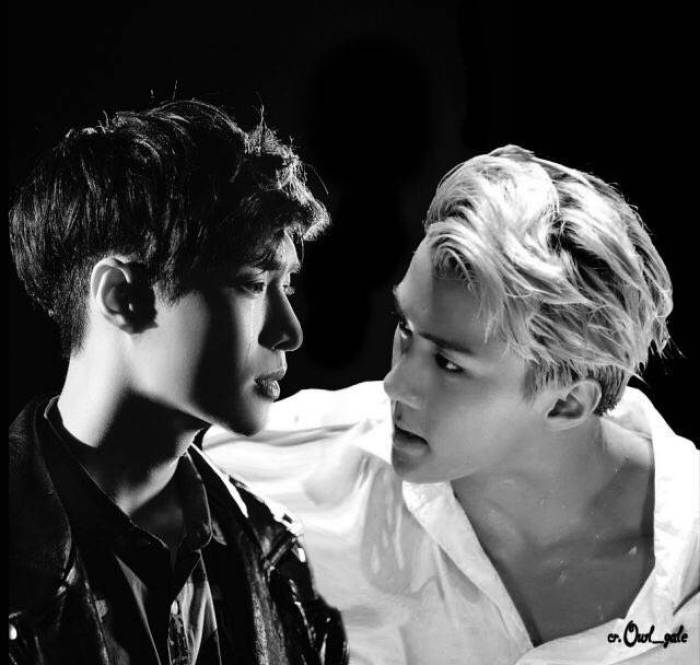 张艺兴删除吴世勋合照是为什么他们怎么了 吴世勋张艺兴关系好吗