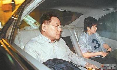 刘銮雄为什么塞关之琳高尔夫下体照片 关之琳被刘銮雄玩