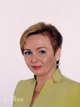 �վ���Ȣ���������ӿ���Ү����Ƭ �վ��м�������Ů��