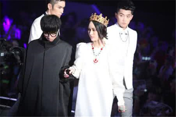 �������Ƿ���������漵�֪��֮�� �����������������ι�ϵ����