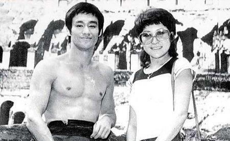 ��ǿŮ����ӽ����������鱦��˾��ʲô�� ��ӽ�����̫��ϵ