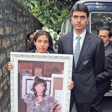 ������Ů���γ�Ӣ��Ƭ����ʱ��Ư��Ϊ�λ�� ����Ϊ�β��ܺγ�Ӣ